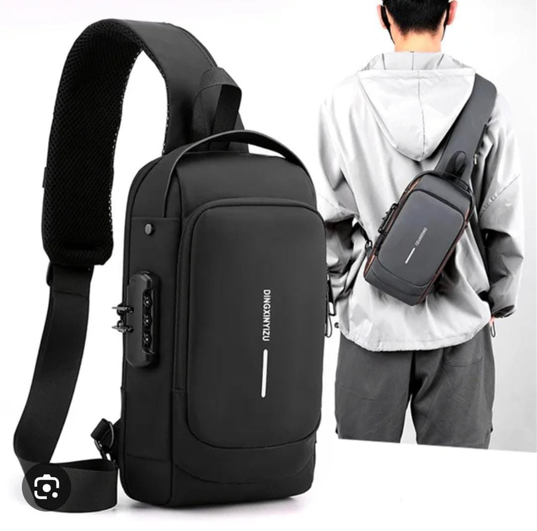 Morral Impermeable Con Clave, Entrada Usb