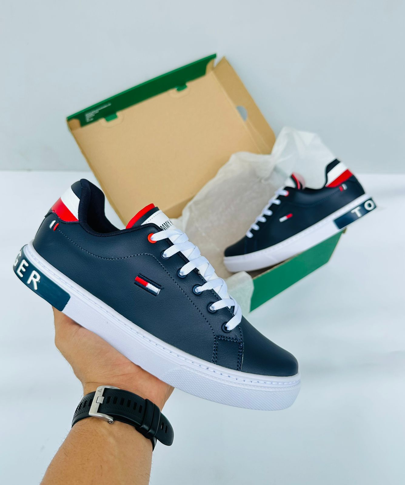 TENIS CASUAL TOMMY